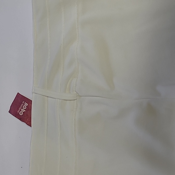 Pants - Picture 3 of 5